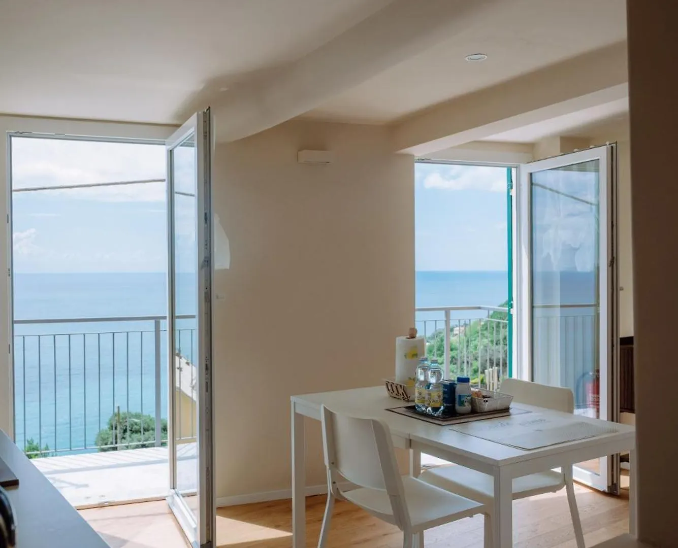Ca Madina Apartment With Sea View Genoa